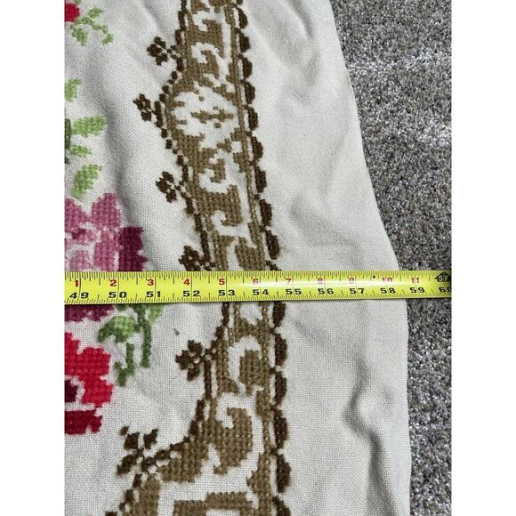 Vintage Hand Knit CrossStitch Floral Rose Tablecloth Fringed 50 X 58.5in Cream - Picture 7 of 8